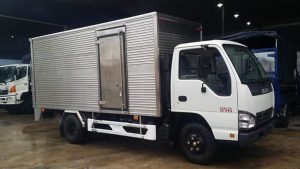 Xe Tải Isuzu 1.9 Tấn QKR77H Thùng Kín Có Cửa Hông